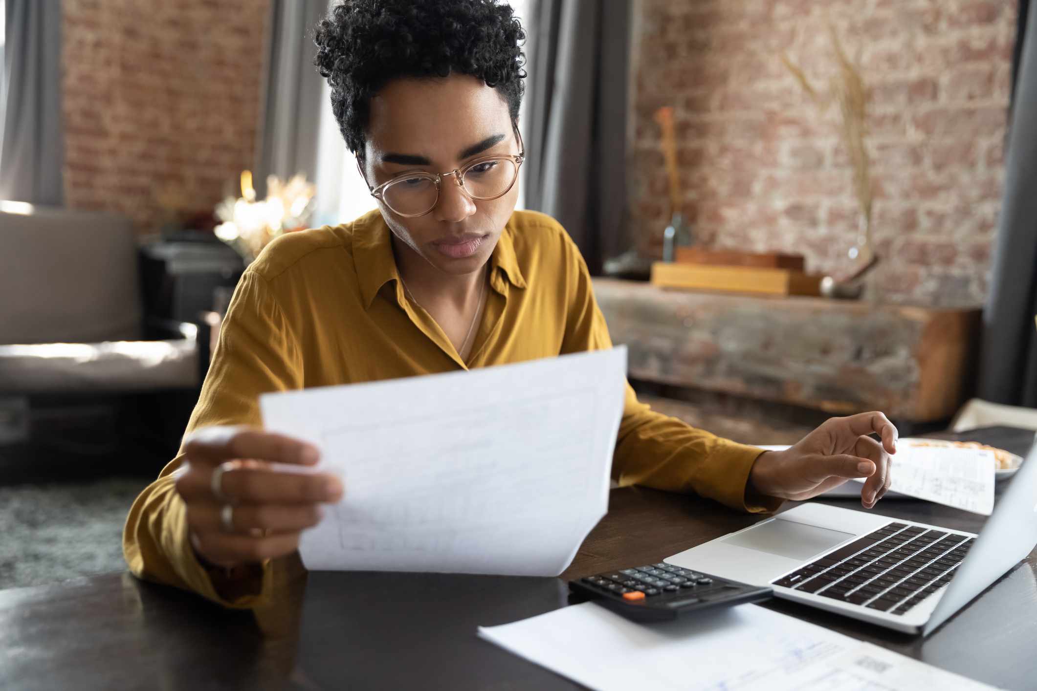 Investor comparing CD interest rates